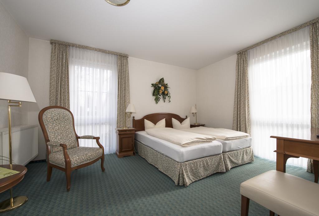 Land-Gut-Hotel Rohdenburg Lilienthal (Lower-Saxony) Quarto foto